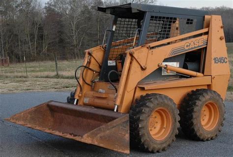 how to remove bucket from case skid steer|how to run skid steer part 3.